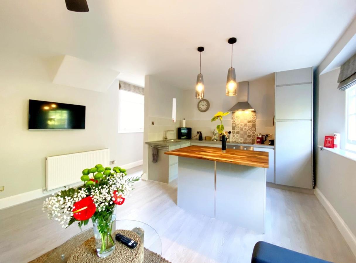 Meadfoot Bay Apartment At Hesketh Crescent トーキー エクステリア 写真